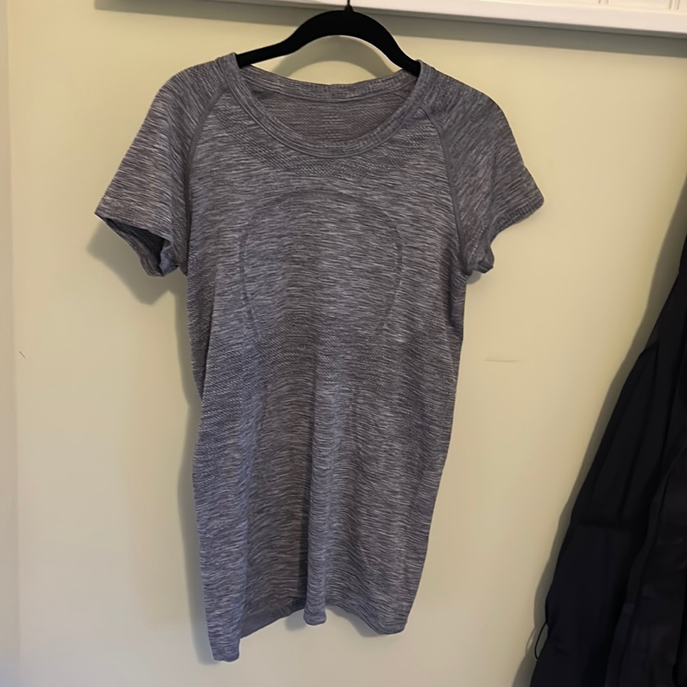 Lulu lemon gray workout top